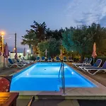 아파트 Nena Apartman