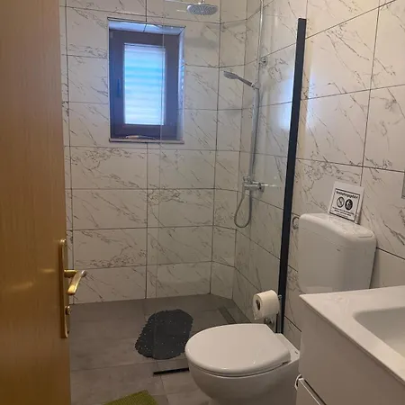 Apartament Nena Apartman *